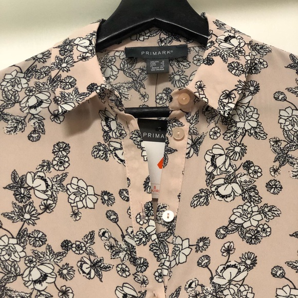Pretty Floral Button Down Top - Picture 4 of 8